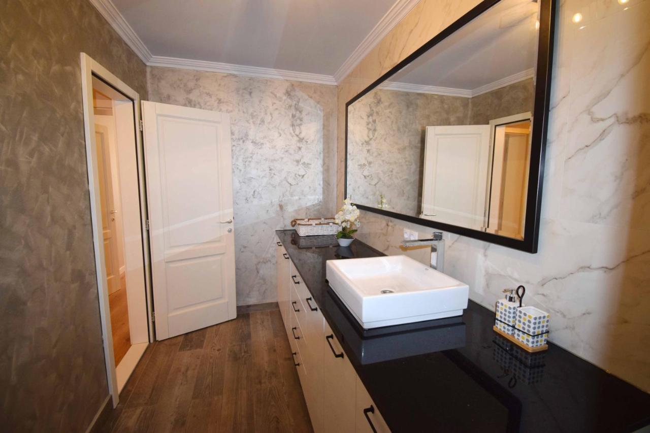 Luxury Apartment Central Тыргу-Муреш Экстерьер фото